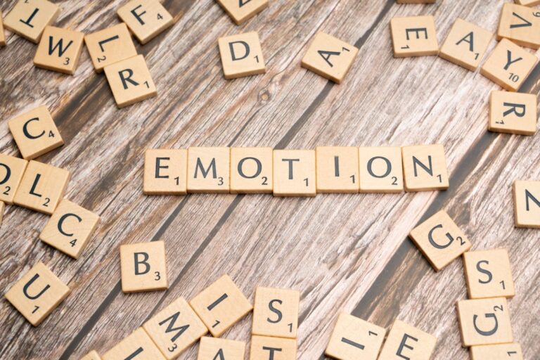 Emotional Intelligence Tips Guide for Professionals