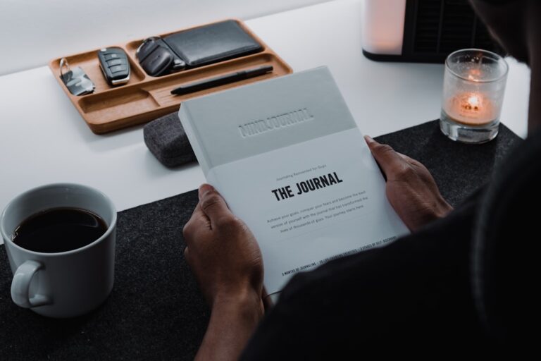 Journaling Benefits and Tips Examples for Professionals